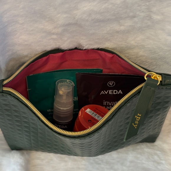 Aveda Botanical Hair Repair Travel Size Set with Dark Green Pouch - Picture 7 of 7